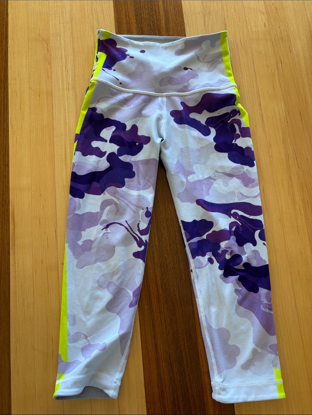 Women’s Purple Camo Peloton Leggings